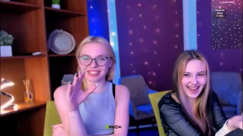 luna_tin Cam Model Chat December 13, 2025