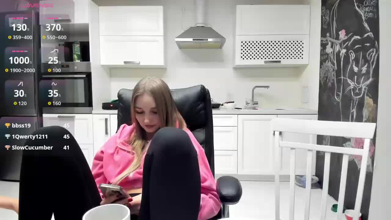 busenok Cam Model Chat December 13, 2025