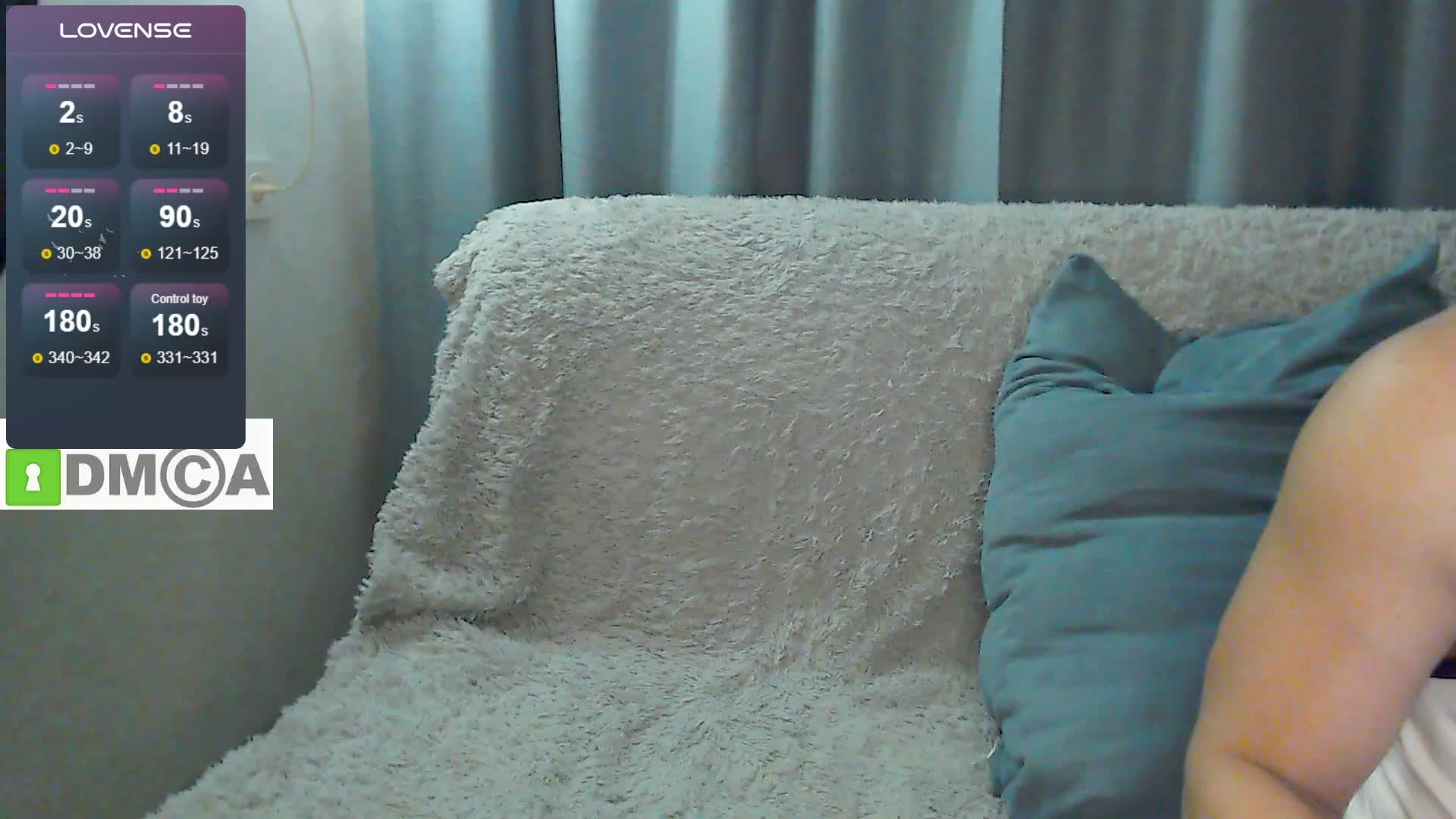 AtTheMoment Cam Model Chat December 13, 2025