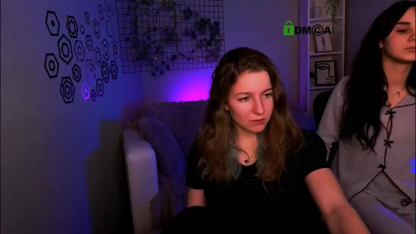 ariana_ross7 Cam Model Chat December 13, 2025