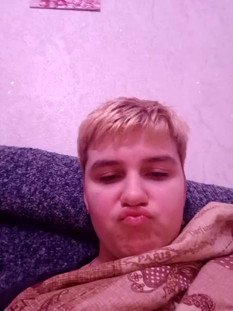 2Lesbians Cam Model Chat December 13, 2025