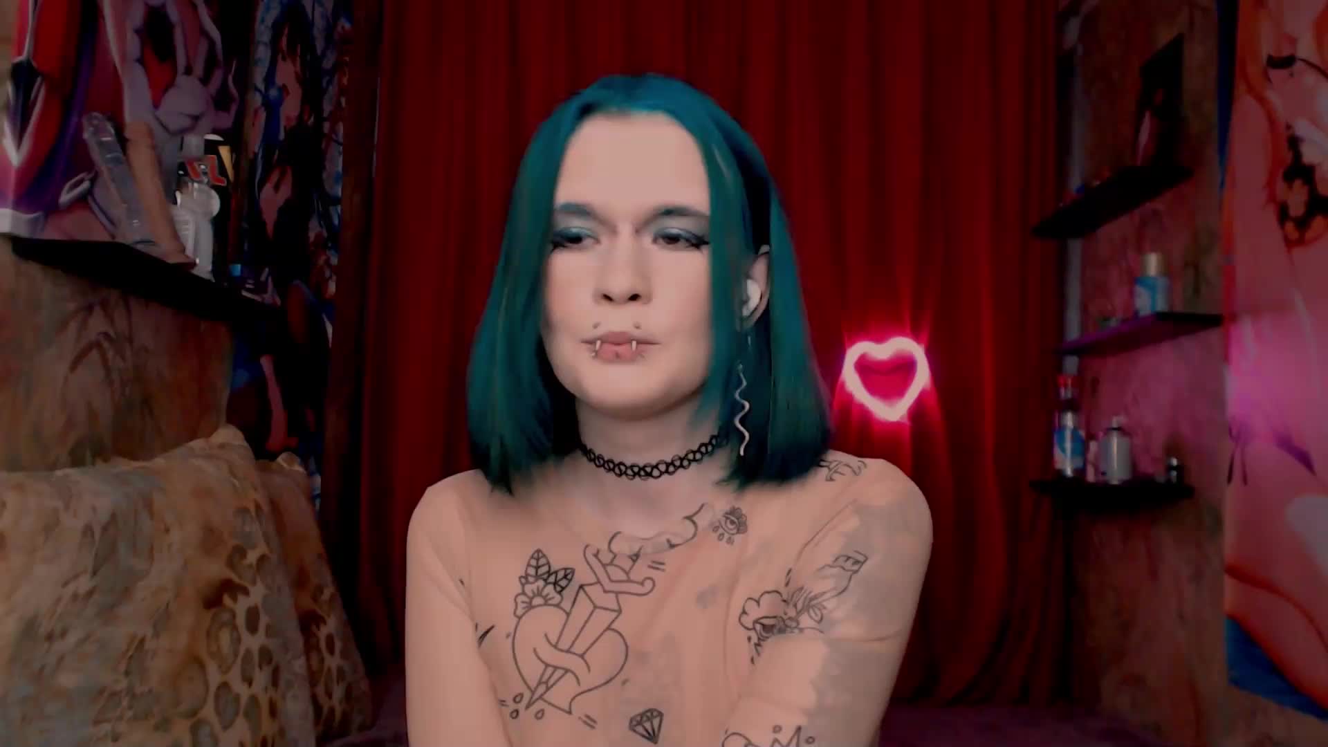 Velvet-and-Venom Cam Model Chat December 13, 2025