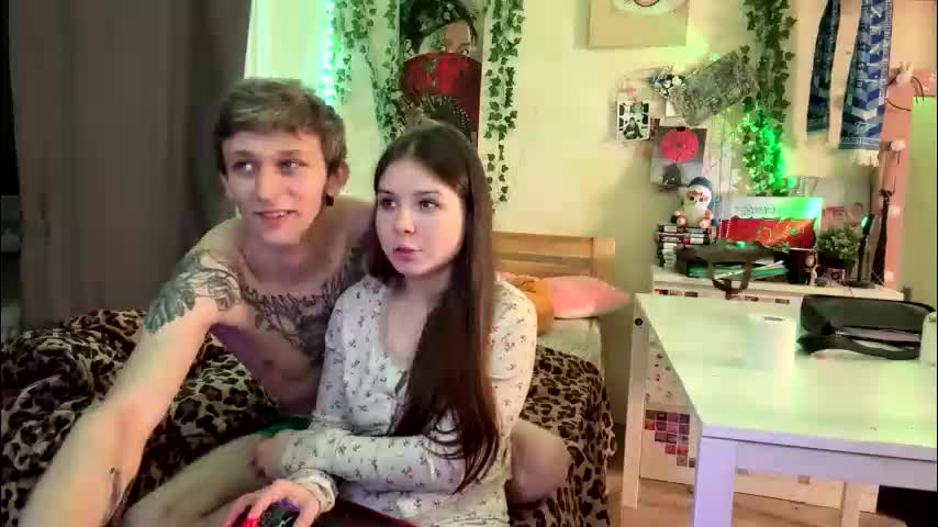 hateemotions Cam Model Chat December 14, 2025