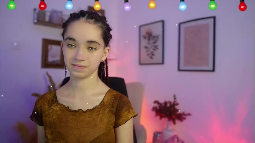 gia_paige18 Cam Model Chat December 14, 2025