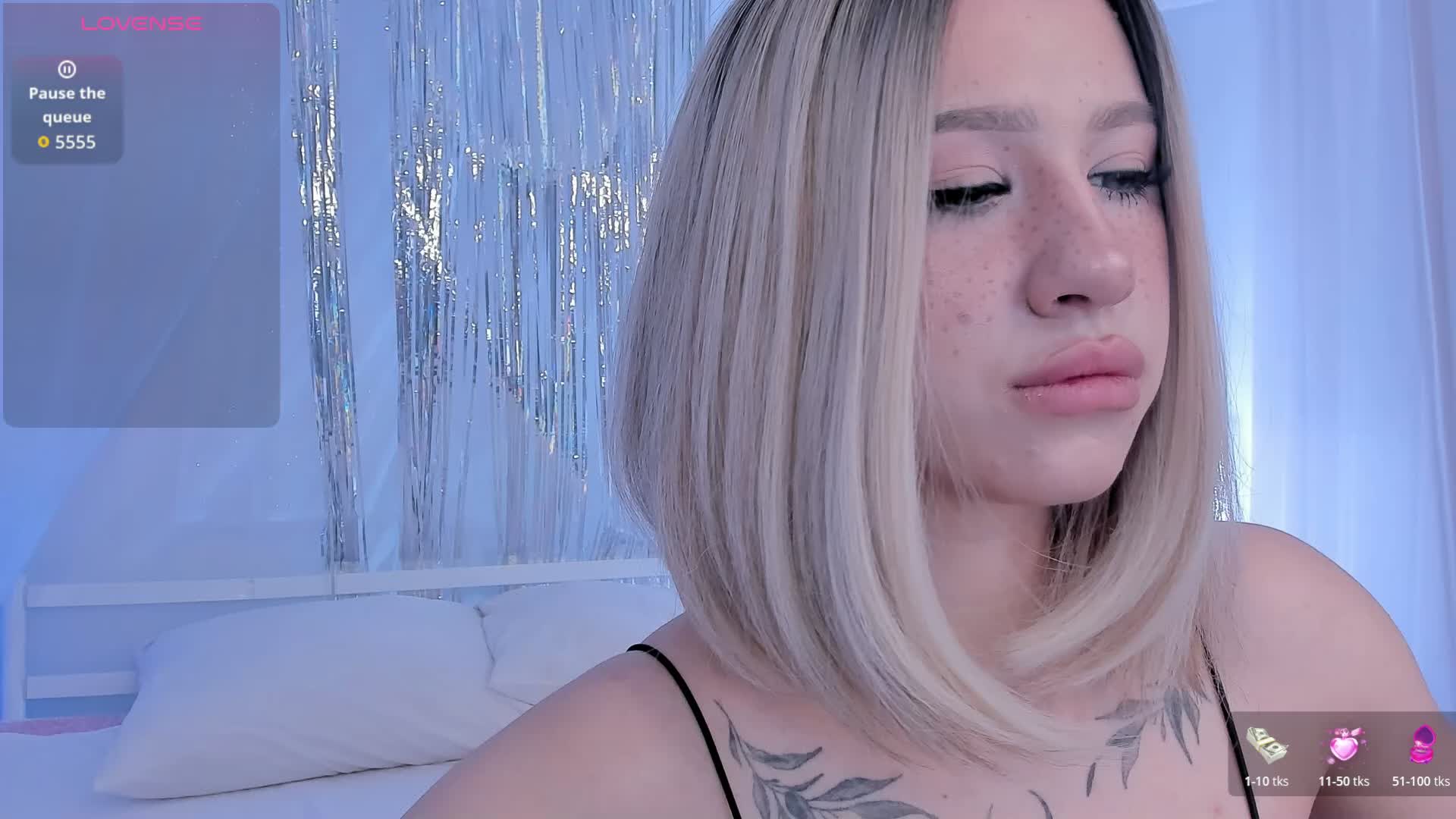 Necucubi Cam Model Chat December 14, 2025