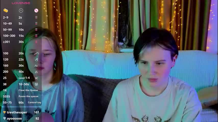 berry_assortment Cam Model Chat December 14, 2025