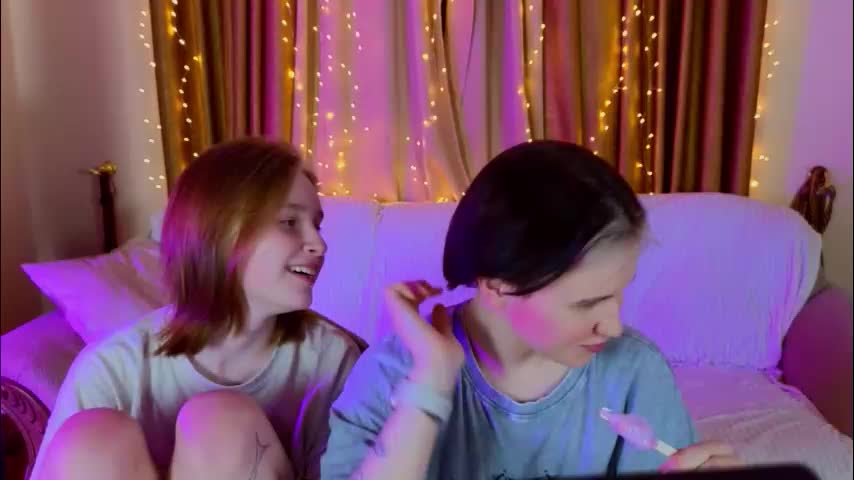 babees_eva Cam Model Chat December 14, 2025