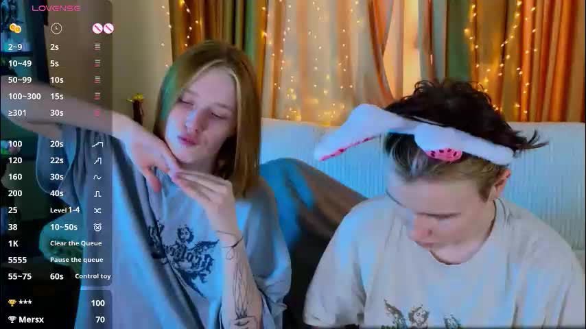 berry_assortment Cam Model Chat December 14, 2025