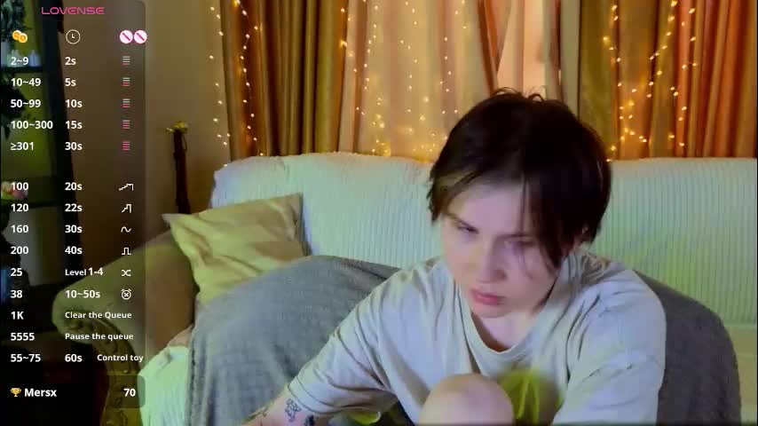 babees_eva Cam Model Chat December 14, 2025