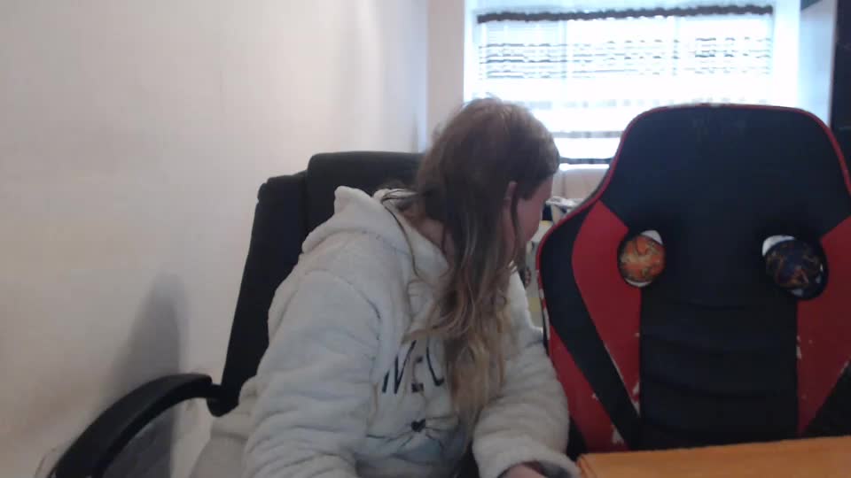 jenisandpeter Cam Model Chat December 14, 2025