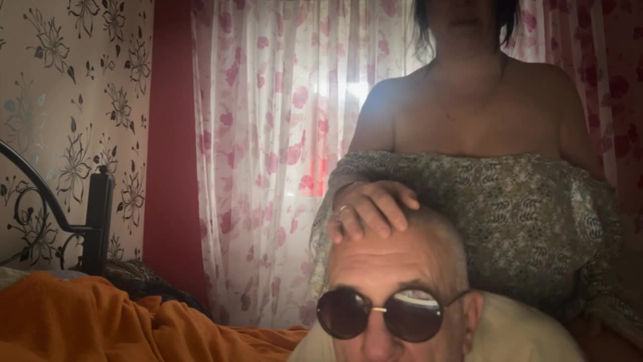 StellarTeam Cam Model Chat December 14, 2025