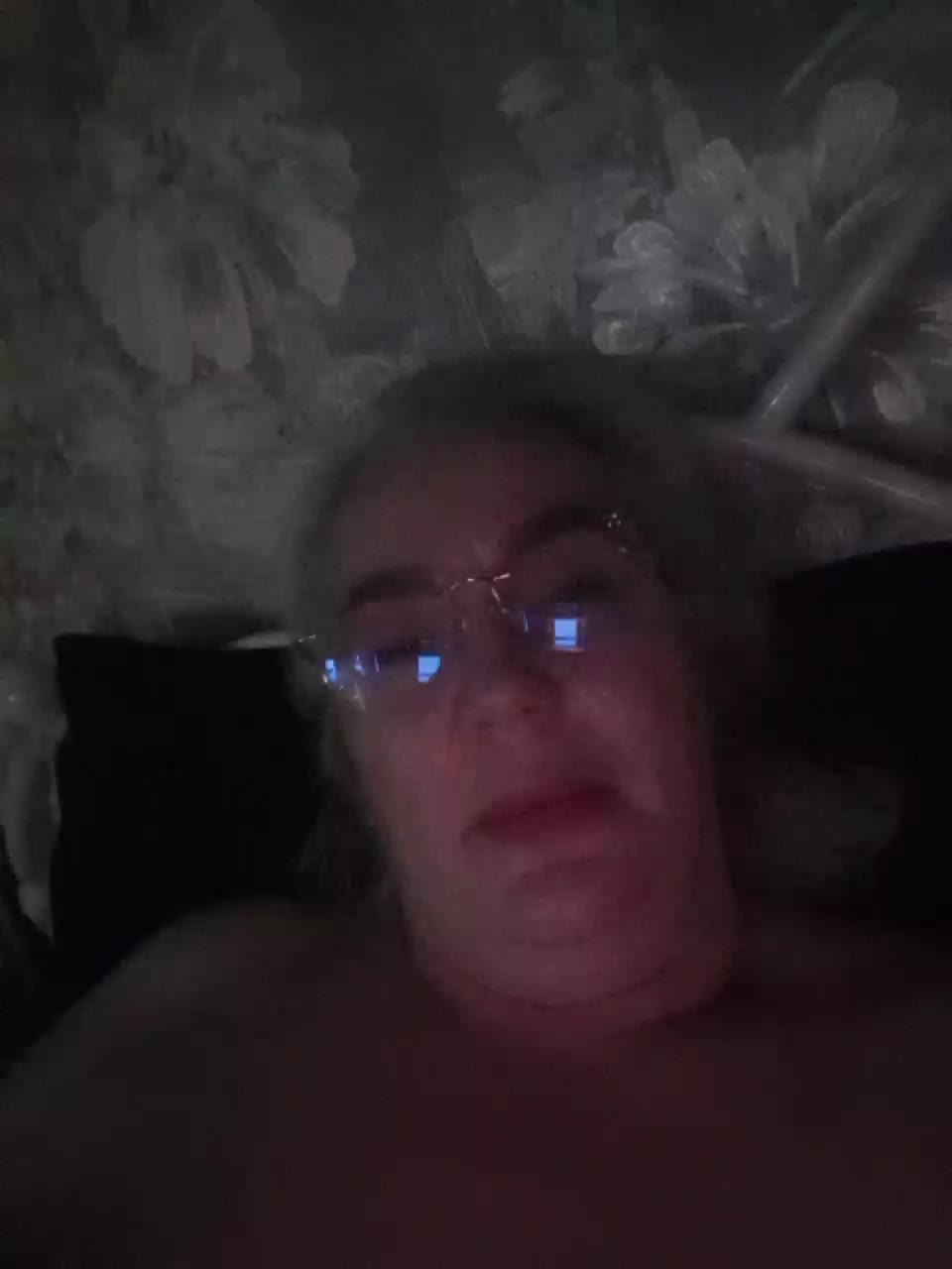 MadisonLove Cam Model Chat December 14, 2025