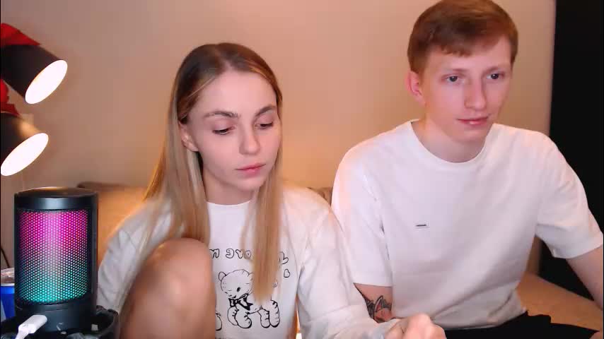 julsweet Cam Model Chat December 14, 2025