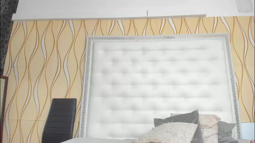 karissia_ Cam Model Chat December 14, 2025