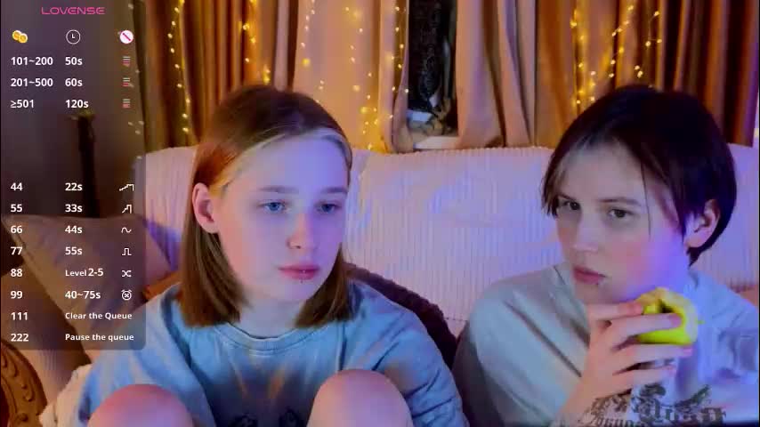 berry_assortment Cam Model Chat December 14, 2025