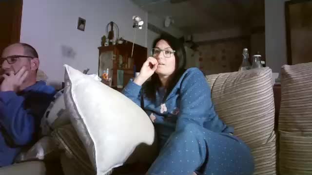 lolahueso Cam Model Chat December 15, 2025