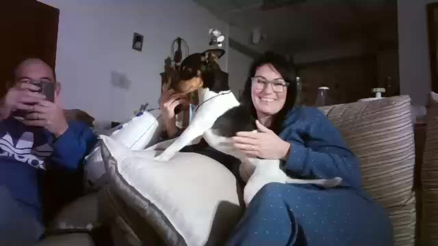 lolahueso Cam Model Chat December 15, 2025