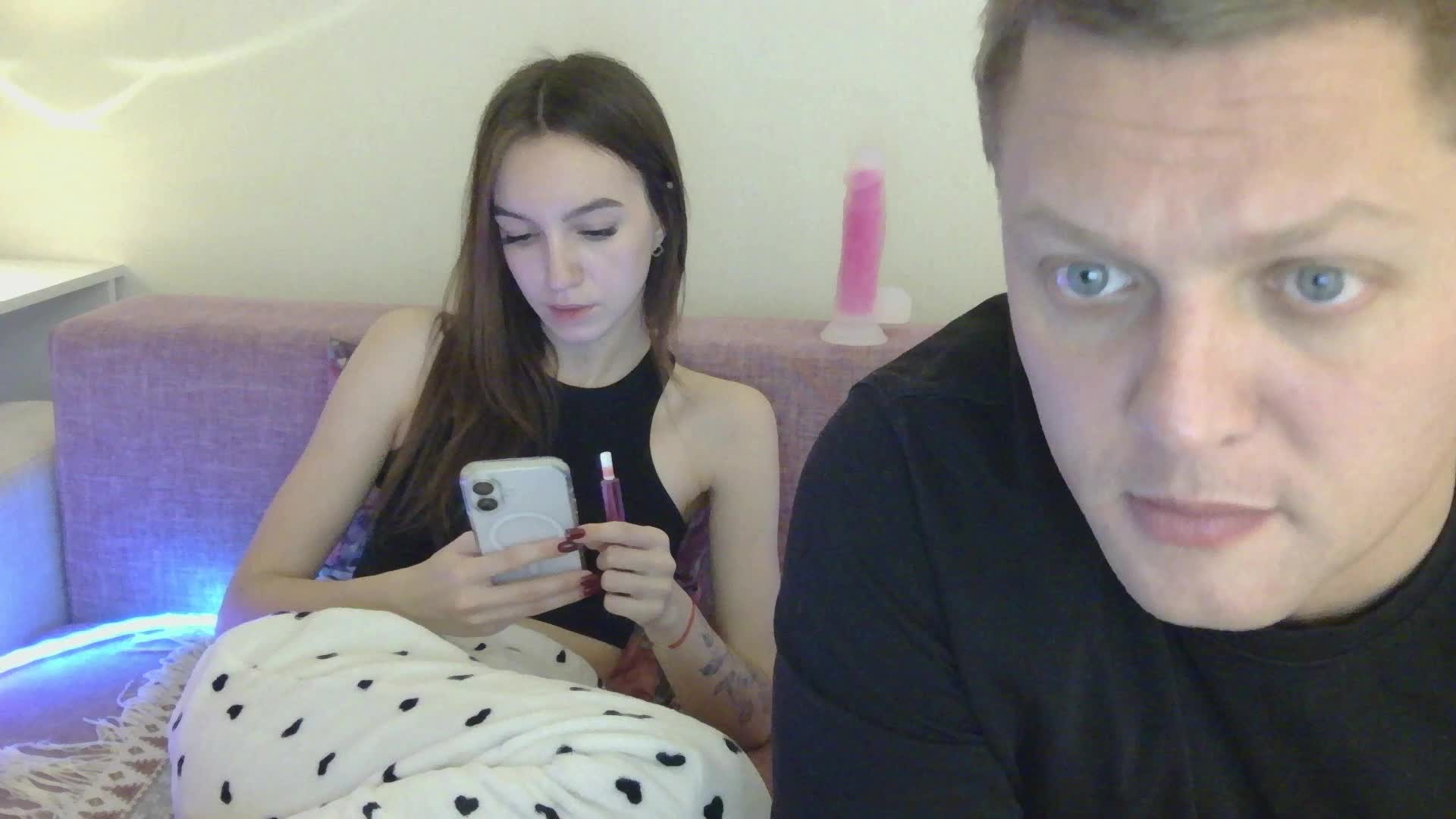 NotSoSweetDasha Cam Model Chat December 15, 2025