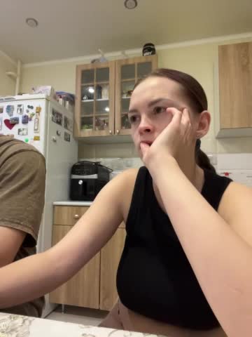 _Dragon_ Cam Model Chat December 15, 2025