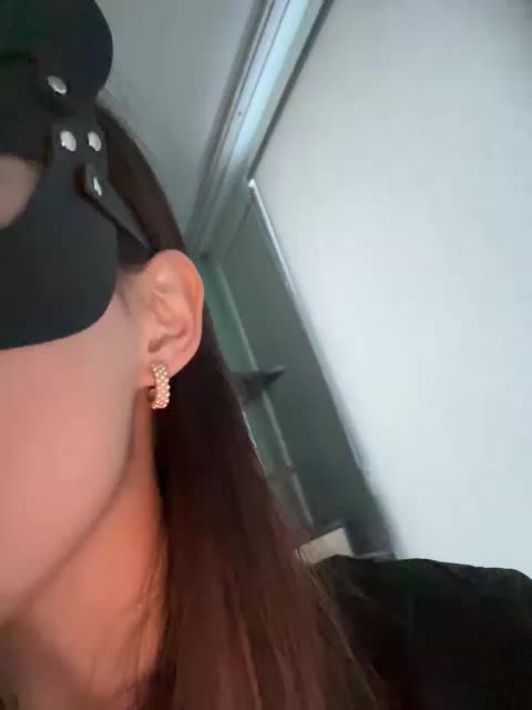 Azia_love_ Cam Model Chat December 15, 2025