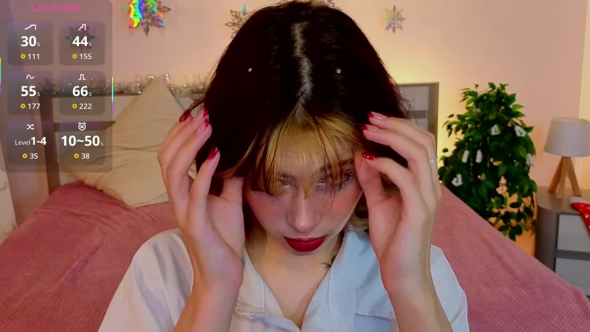 CoralineJones Cam Model Chat December 15, 2025