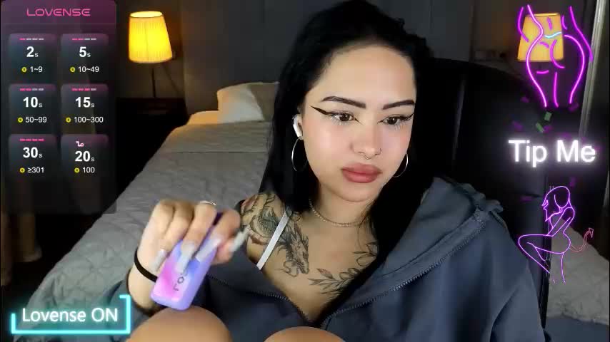 kim_brownie Cam Model Chat December 15, 2025