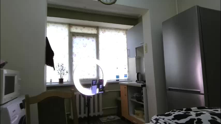 best_ass2000 Cam Model Chat December 16, 2025