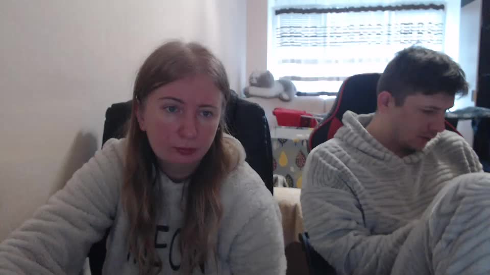 jenisandpeter Cam Model Chat December 16, 2025