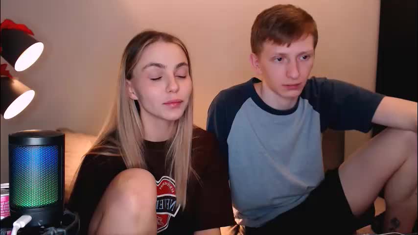 julsweet Cam Model Chat December 16, 2025