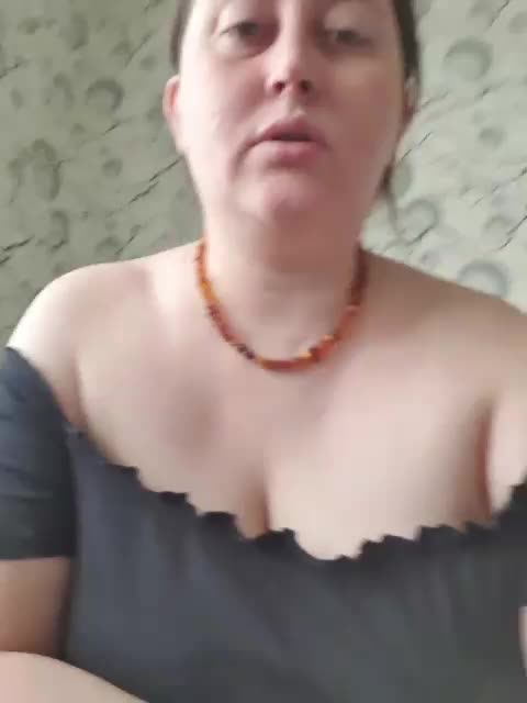 Milla-lovee Cam Model Chat December 16, 2025