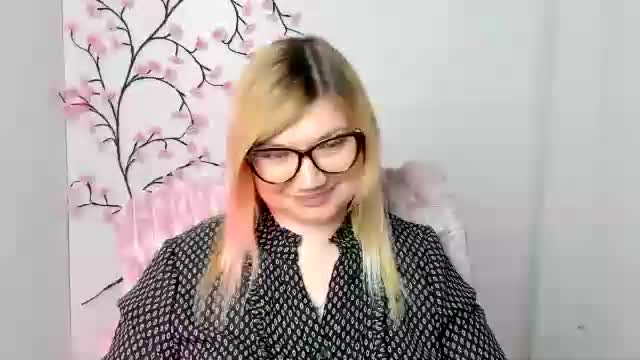 molly_moree Cam Model Chat December 16, 2025