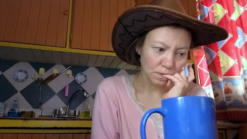 Jony_Marta Cam Model Chat December 16, 2025