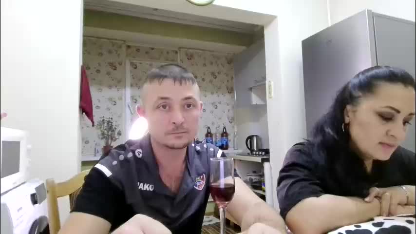 best_ass2000 Cam Model Chat December 16, 2025