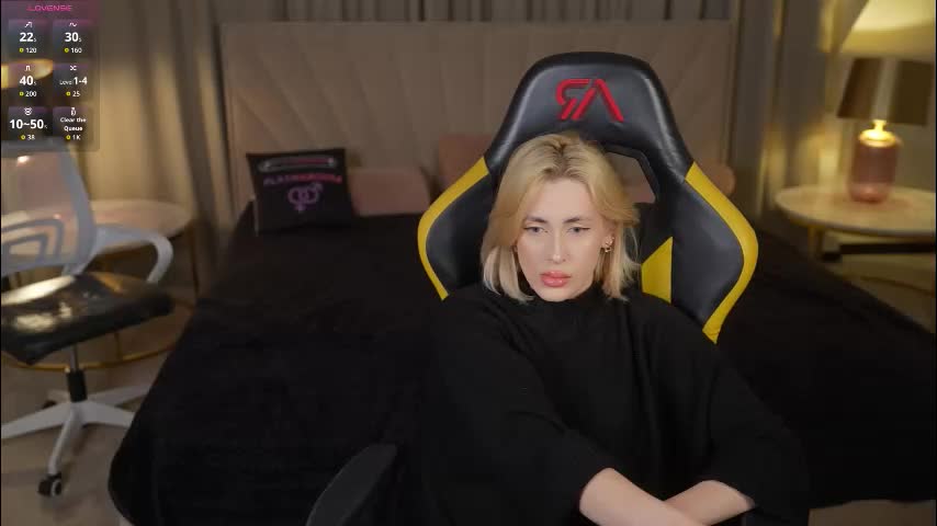 anabel_team054 Cam Model Chat December 16, 2025