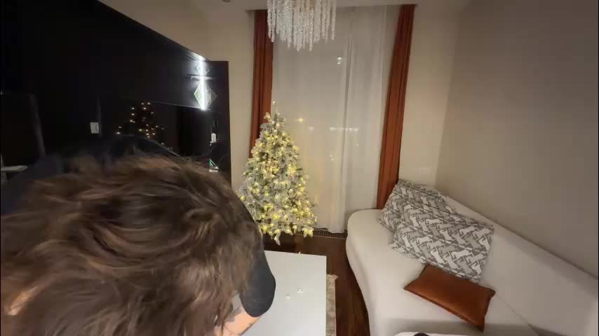 denobluora Cam Model Chat December 16, 2025