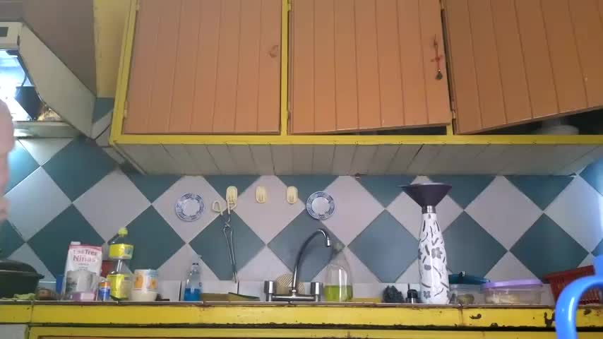 Jony_Marta Cam Model Chat December 16, 2025