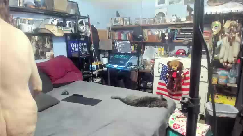 pink_black Cam Model Chat December 16, 2025