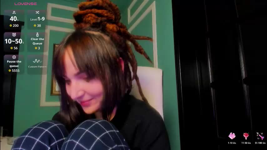 1munique Cam Model Chat December 16, 2025