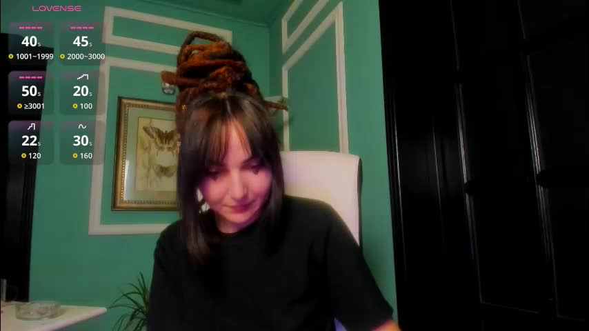 1munique Cam Model Chat December 16, 2025