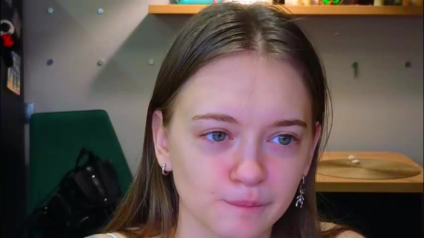 sav_anna Cam Model Chat December 16, 2025