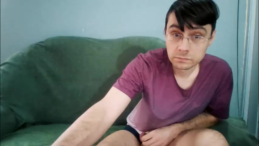 eric_basilio Cam Model Chat December 16, 2025