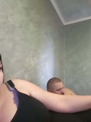 Greta_Tamar Cam Model Chat December 16, 2025