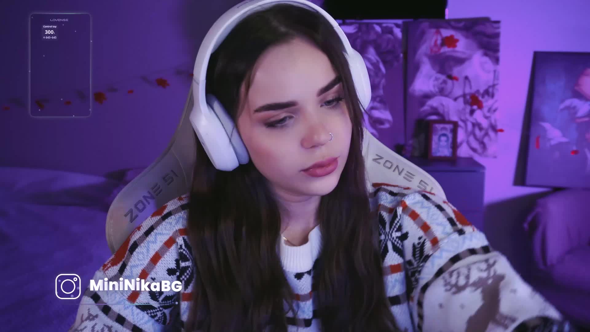 MiniNika Cam Model Chat December 16, 2025