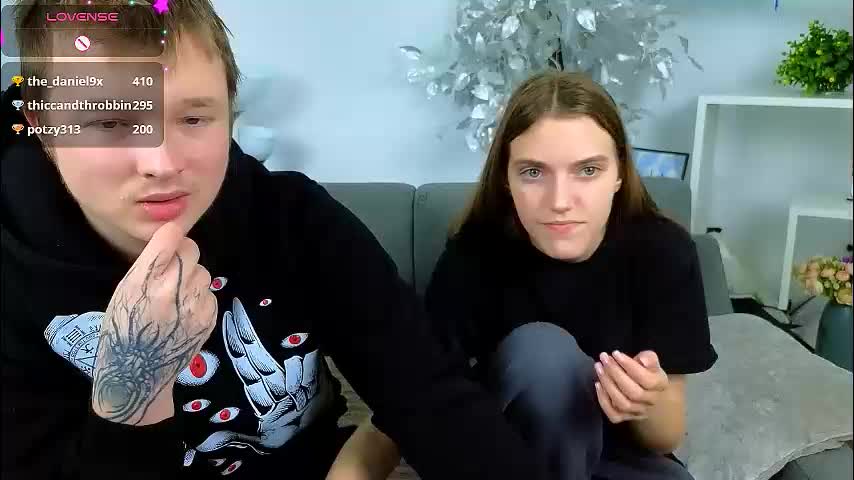 ollistiw Cam Model Chat December 16, 2025