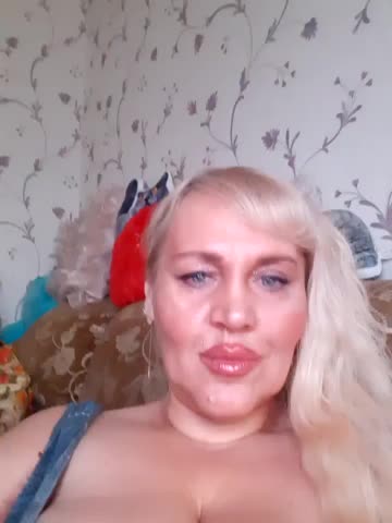 IsabellaBoni Cam Model Chat December 16, 2025