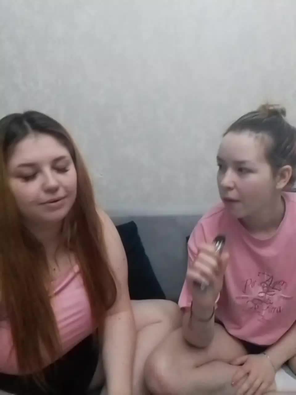 cutesmiles Cam Model Chat December 17, 2025