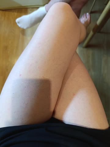 Nepechalka Cam Model Chat December 17, 2025