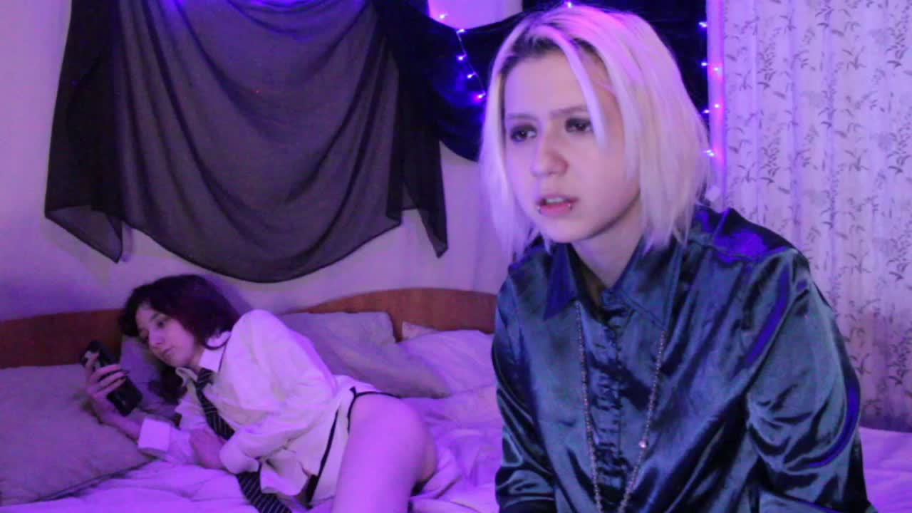 DirtyDuoPlay Cam Model Chat December 17, 2025