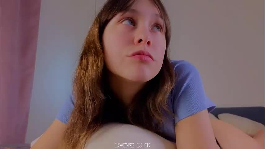 wanettabal Cam Model Chat December 17, 2025