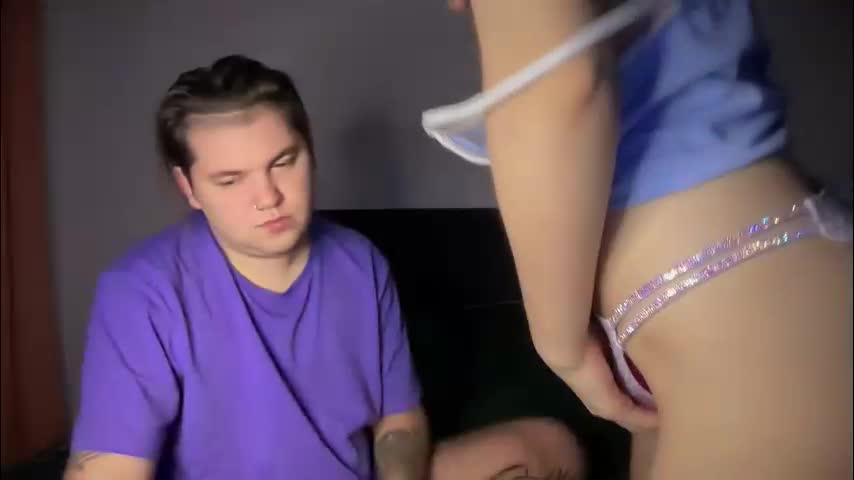 lovelly_mooncouple Cam Model Chat December 17, 2025